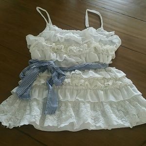 Small Abercrombie & Fitch lace top